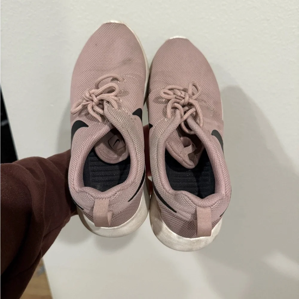 Nike Beige Sneakers with Black Logo 7.5